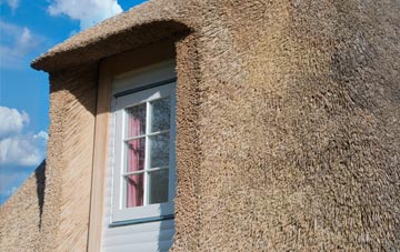 Winterbourne Stoke thatch roof disadvantages